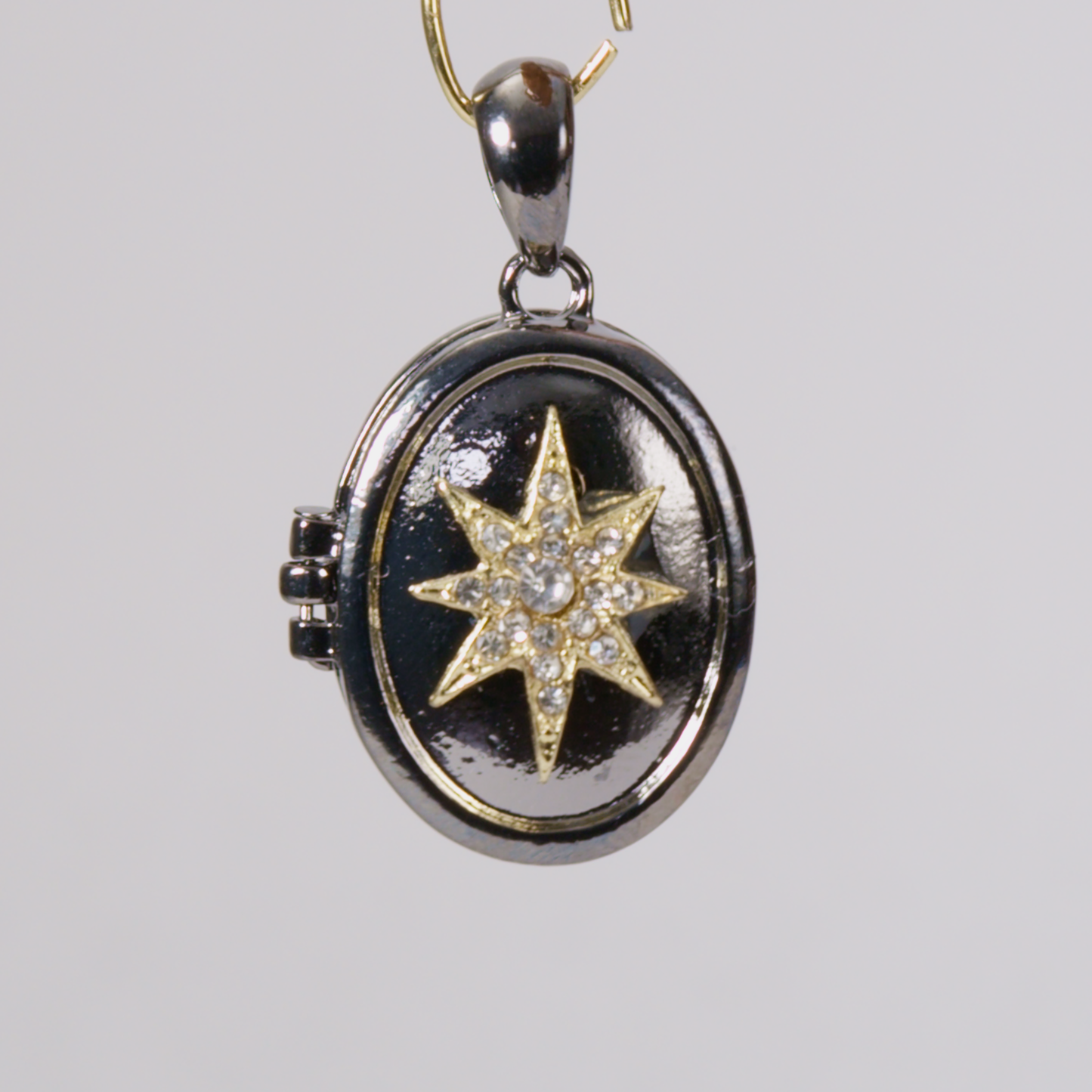 Create-Your-Own, Single Charm